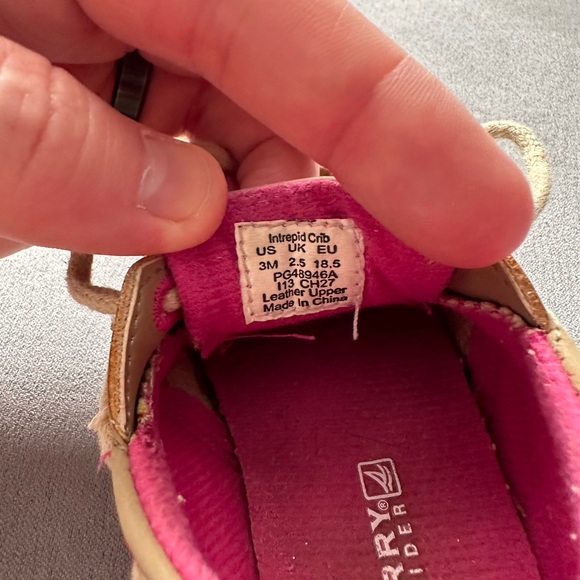 Sperry’s - Girls shoes - 3Months - Pink plaid - Picture 5 of 5